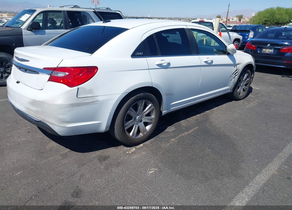2013 CHRYSLER 200 LX VIN: 1C3CCBAB2DN669920