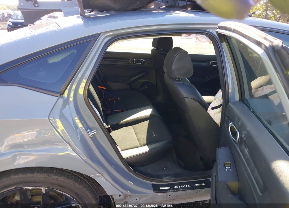 2022 HONDA CIVIC VIN: 2HGFE2F5XNH501301