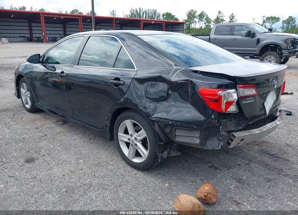 2012 TOYOTA CAMRY SE VIN: 4T1BF1FK4CU185393