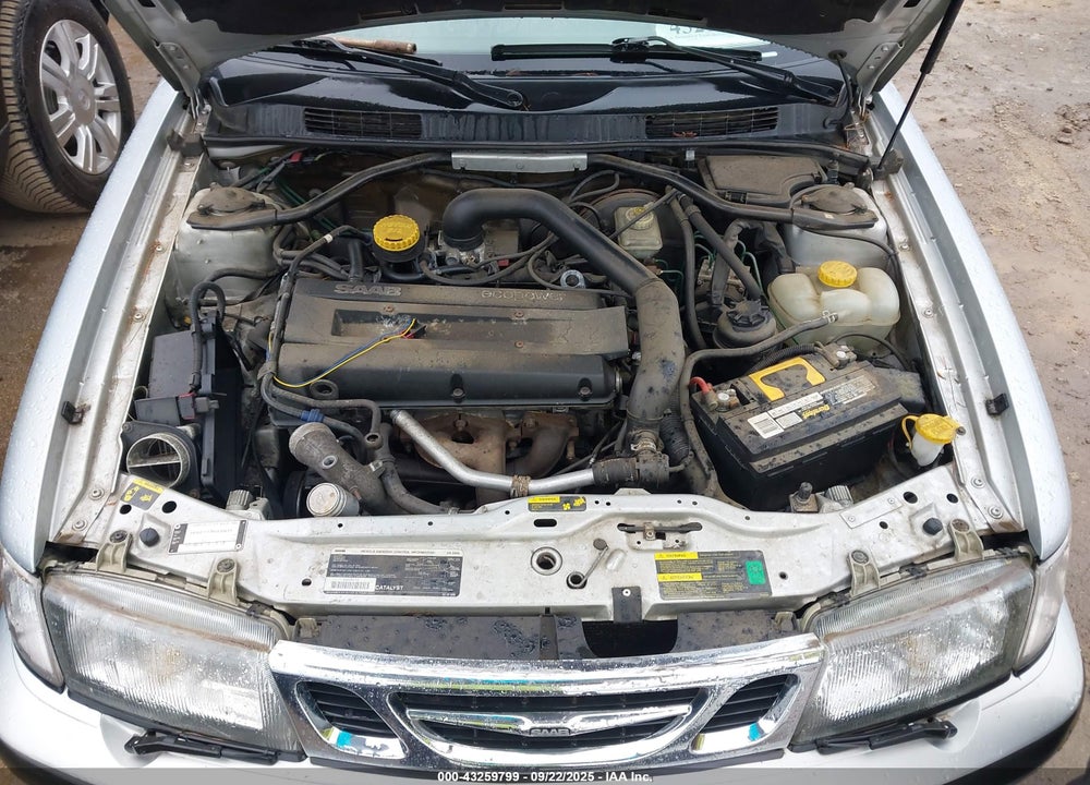 2000 SAAB 9-3 SE VIN: YS3DF75KXY7017631