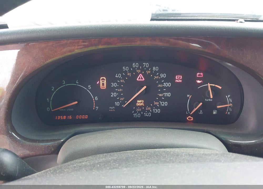 2000 SAAB 9-3 SE VIN: YS3DF75KXY7017631