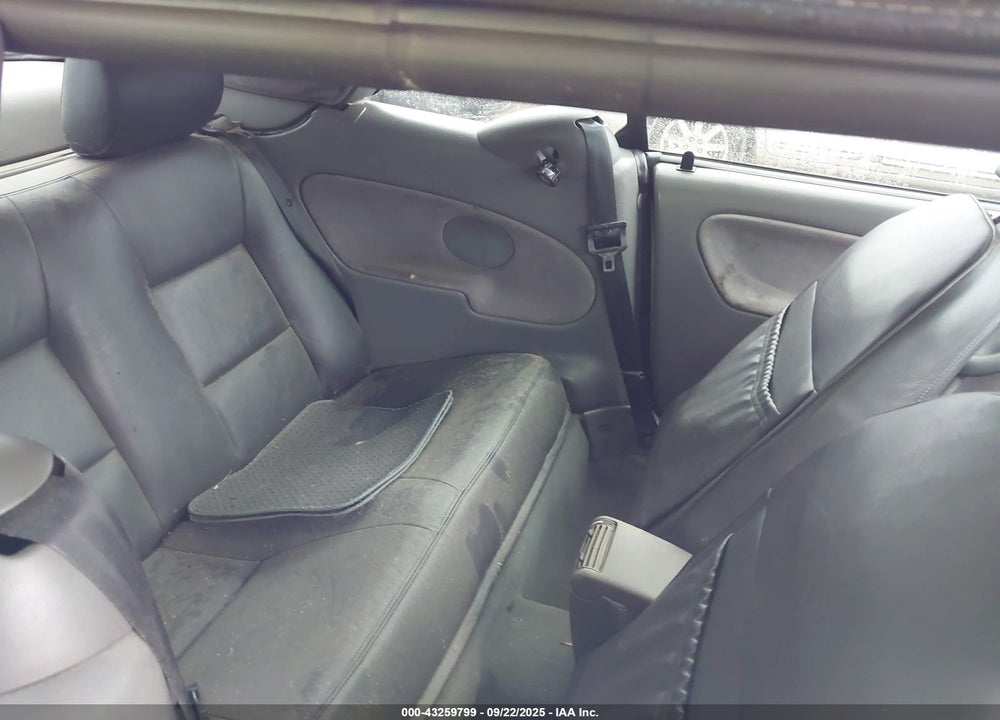 2000 SAAB 9-3 SE VIN: YS3DF75KXY7017631