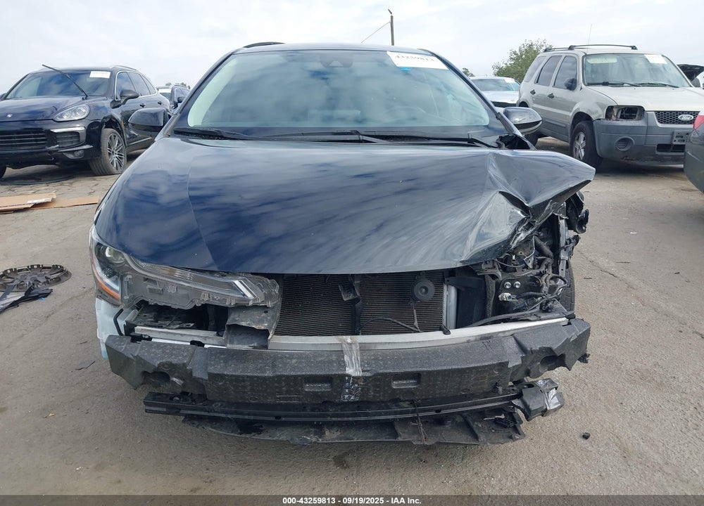 2022 TOYOTA COROLLA LE VIN: 5YFEPMAE1NP339012