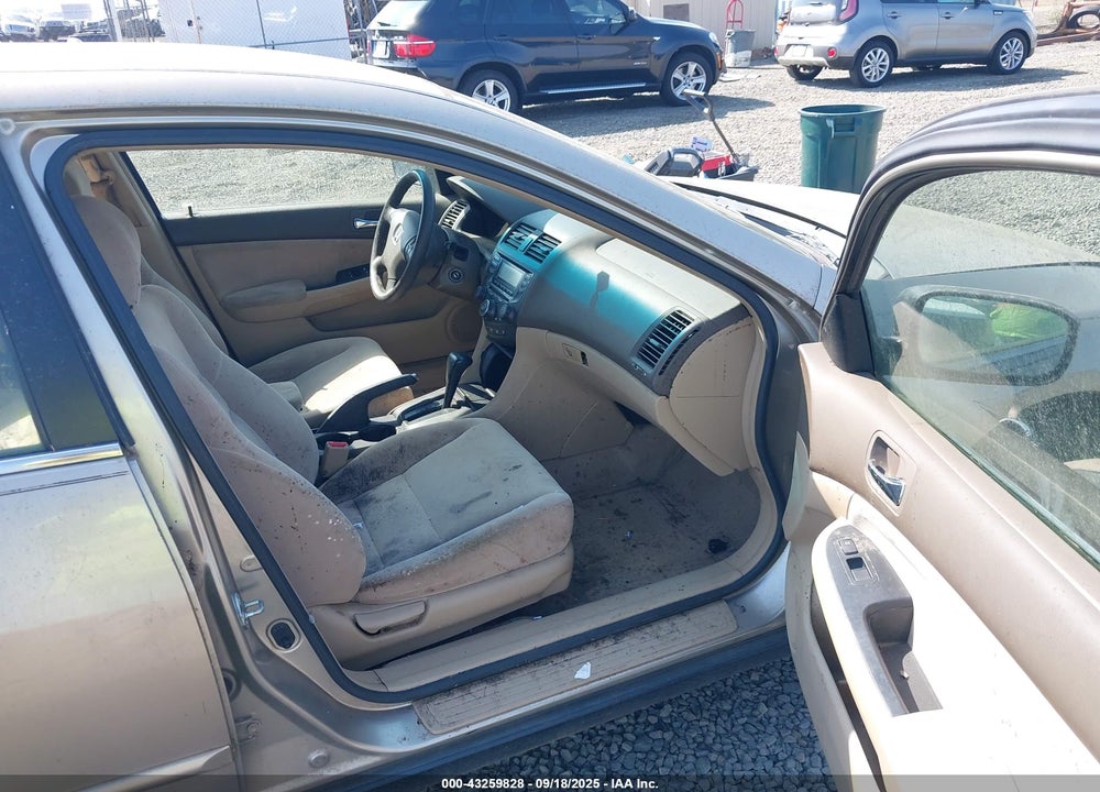 2003 HONDA ACCORD 2.4 LX VIN: JHMCM56363C019041
