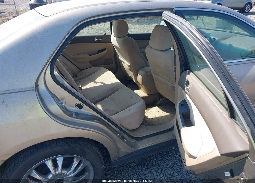 2003 HONDA ACCORD 2.4 LX VIN: JHMCM56363C019041