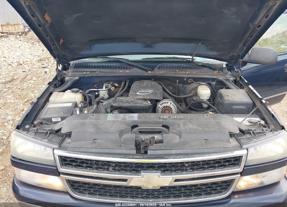 2006 CHEVROLET SILVERADO 1500 LT1 VIN: 2GCEK13T561182187