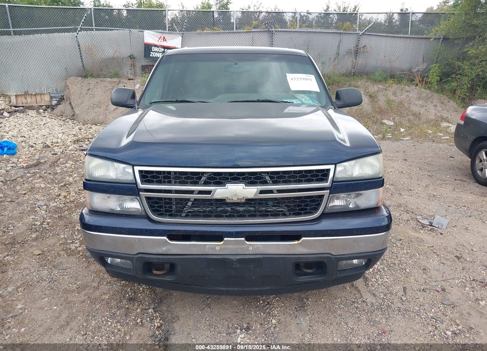 2006 CHEVROLET SILVERADO 1500 LT1 VIN: 2GCEK13T561182187