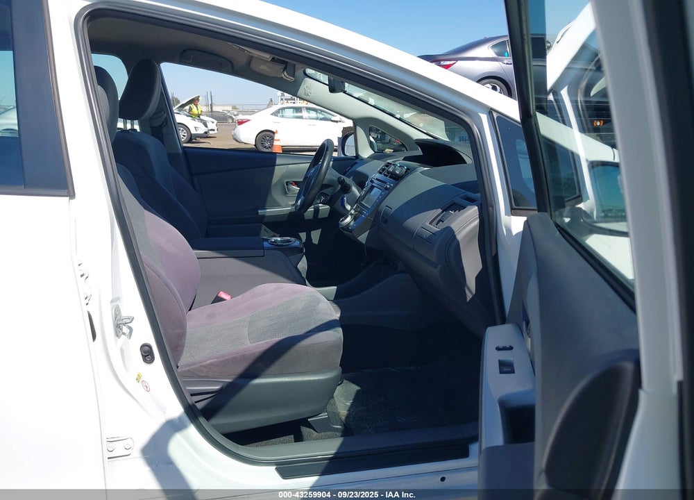 2012 TOYOTA PRIUS V THREE VIN: JTDZN3EU0C3028163