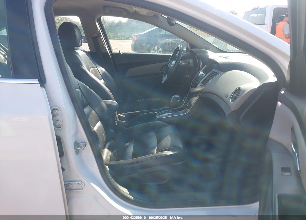 2014 CHEVROLET CRUZE VIN: 1G1PC5SB2E7161071