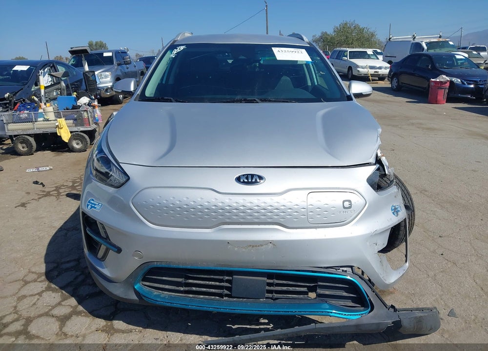 2020 KIA NIRO VIN: KNDCC3LGXL5036137