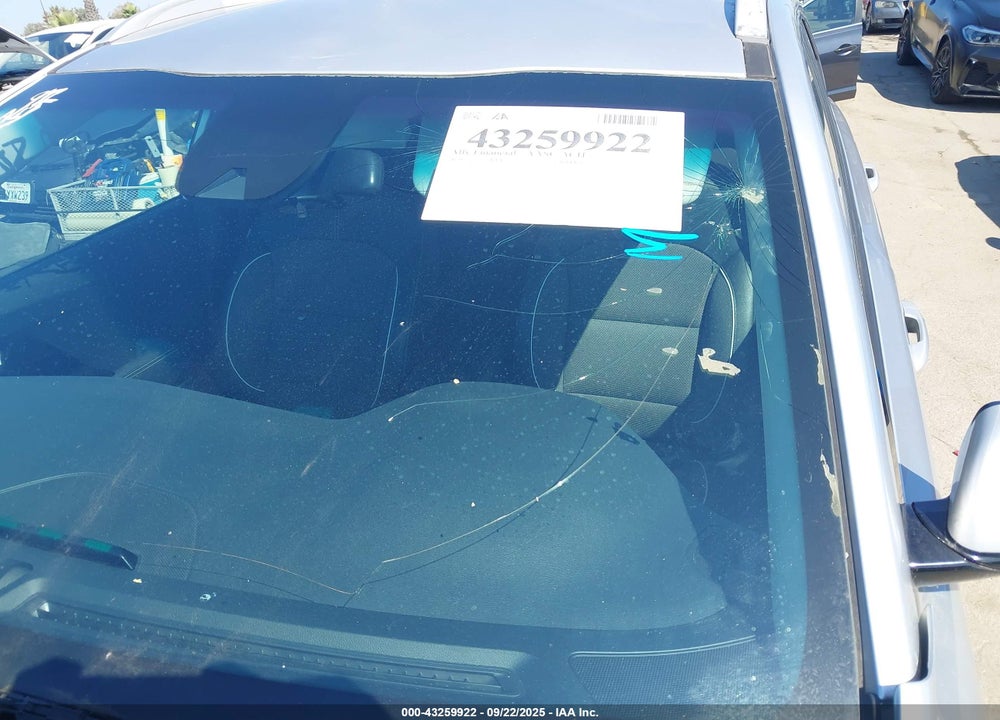 2020 KIA NIRO VIN: KNDCC3LGXL5036137