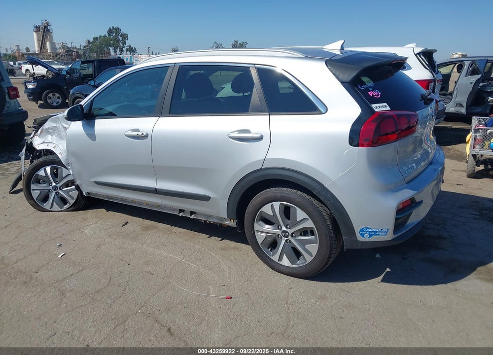 2020 KIA NIRO VIN: KNDCC3LGXL5036137