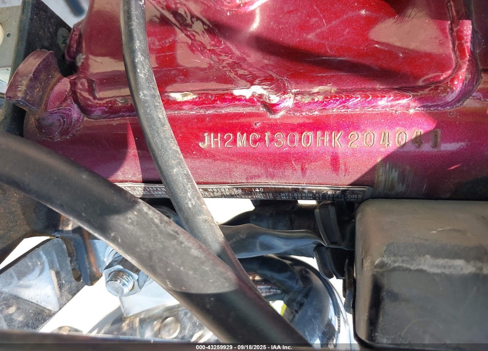 1987 HONDA CMX250 VIN: JH2MC1300HK204041