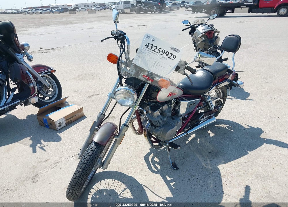 1987 HONDA CMX250 VIN: JH2MC1300HK204041