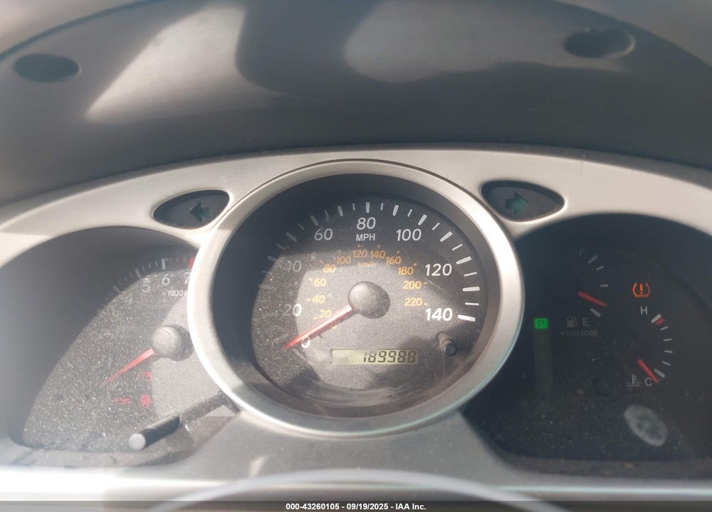 2006 TOYOTA HIGHLANDER VIN: JTEDD21A060149487
