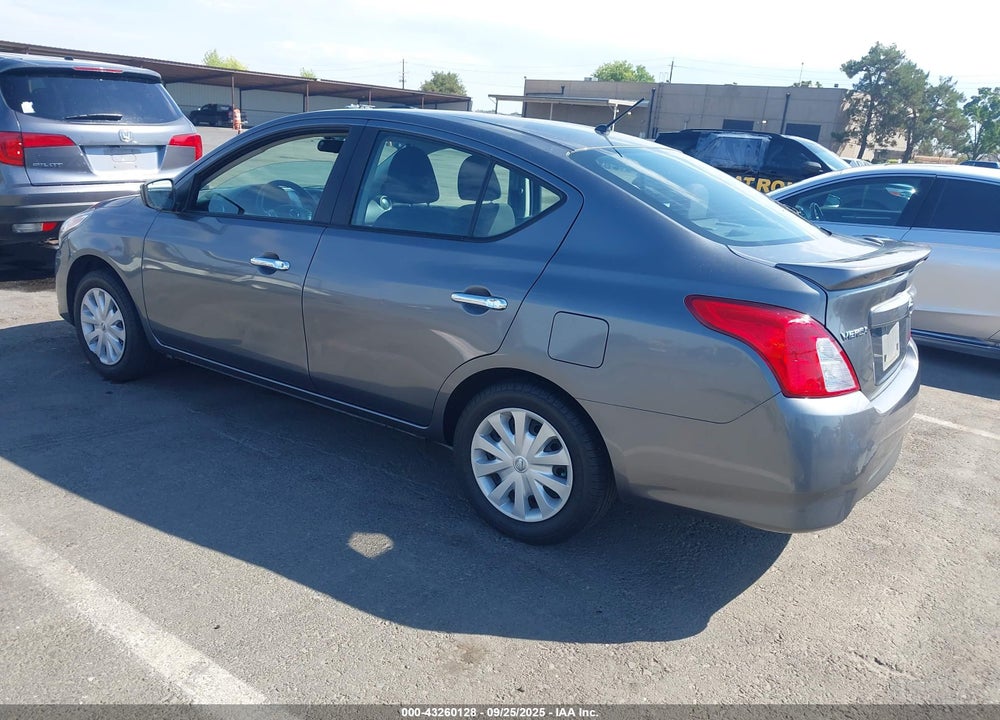2018 NISSAN VERSA 1.6 SV VIN: 3N1CN7AP2JL844888