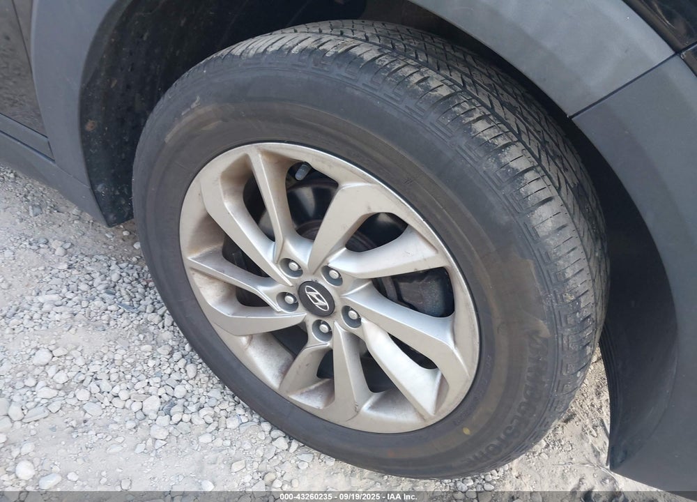 2016 HYUNDAI TUCSON VIN: KM8J3CA4XGU022553