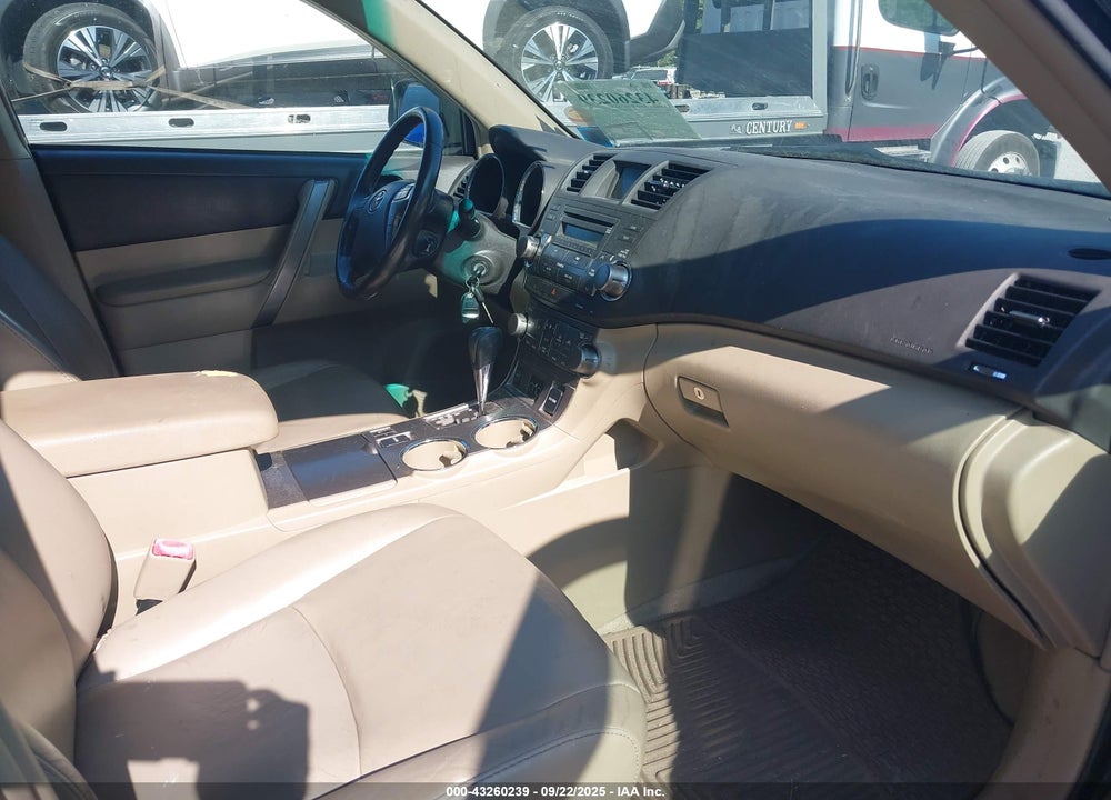 2010 TOYOTA HIGHLANDER VIN: 5TDJK3EH4AS030373