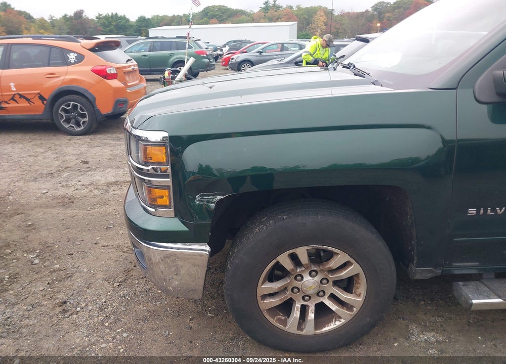 2015 CHEVROLET SILVERADO 1500 1LT VIN: 3GCUKREC7FG516895