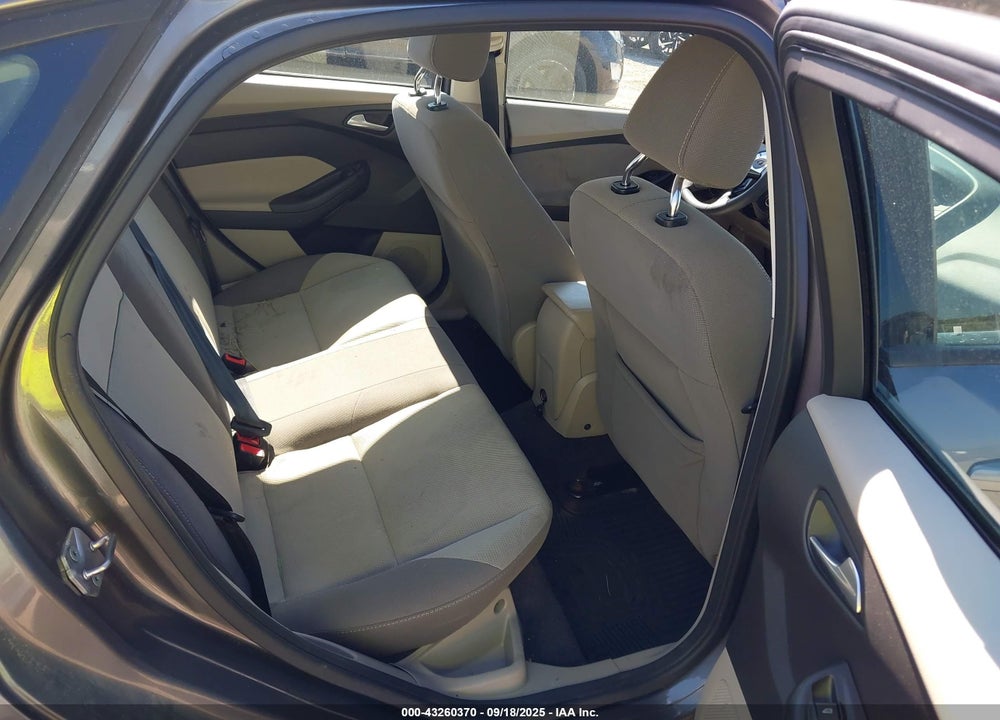 2012 FORD FOCUS VIN: 1FAHP3F2XCL209750
