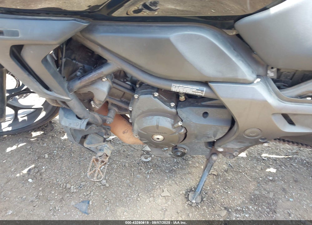 2014 HONDA CTX700 ND VIN: JH2RC6848EK000565