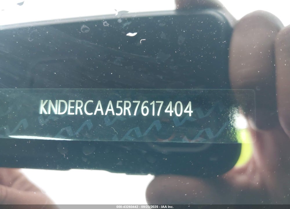 2024 KIA SELTOS VIN: KNDERCAA5R7617404
