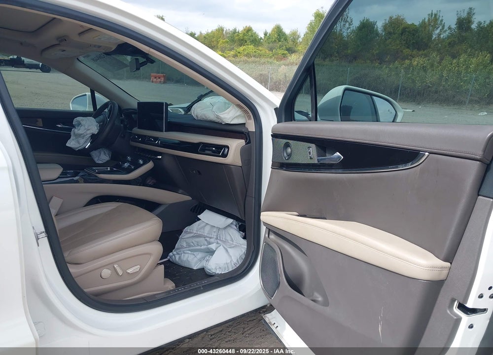 2022 LINCOLN NAUTILUS VIN: 2LMPJ8KP0NBL01930