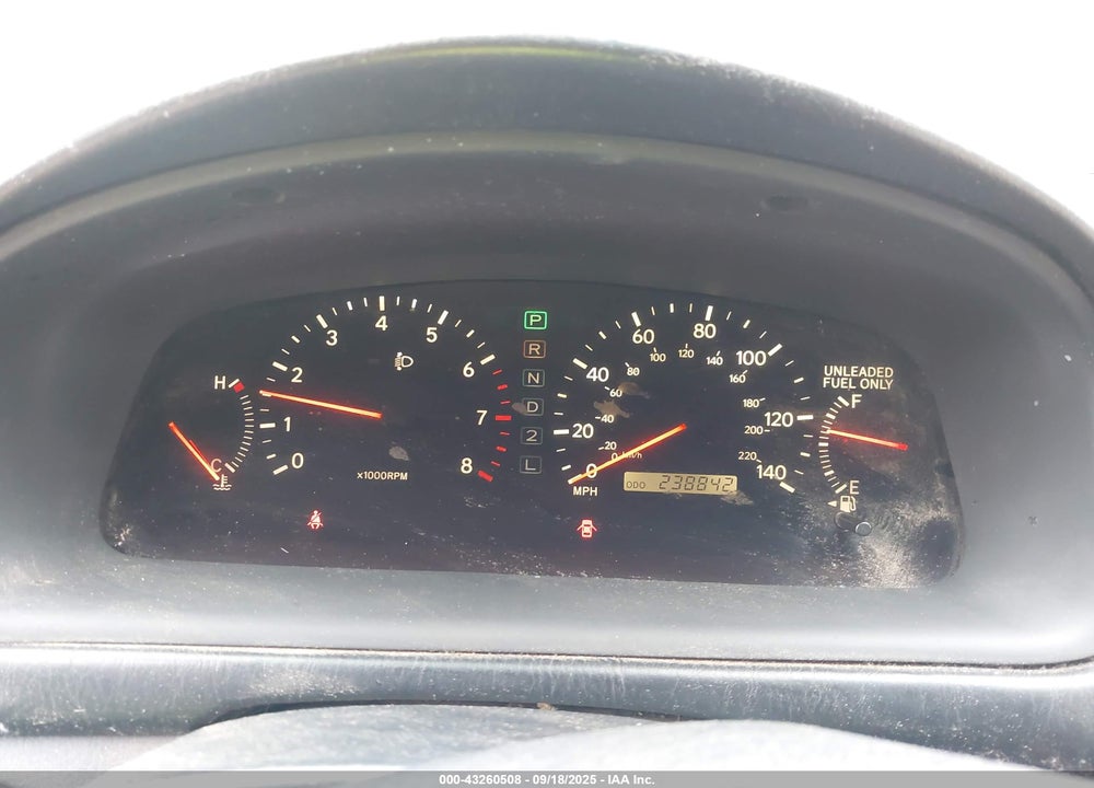2000 LEXUS ES 300 VIN: JT8BF28G3Y5097695