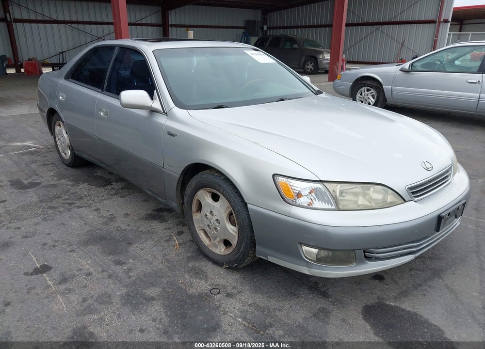2000 LEXUS ES 300 VIN: JT8BF28G3Y5097695