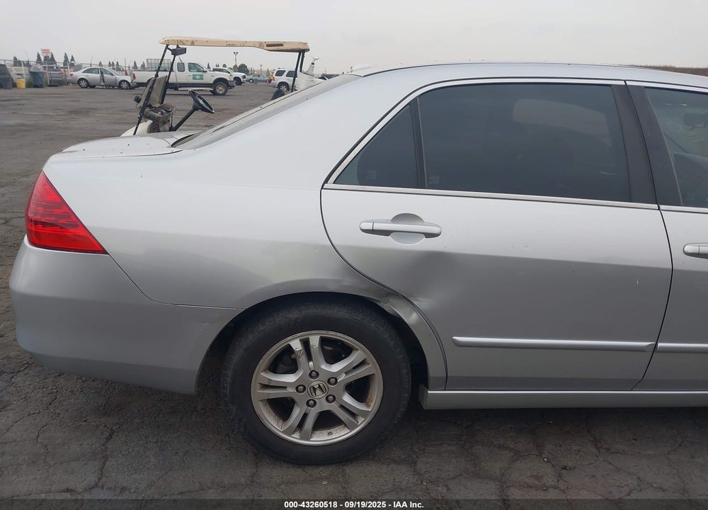 2006 HONDA ACCORD 2.4 EX VIN: 1HGCM56756A108539