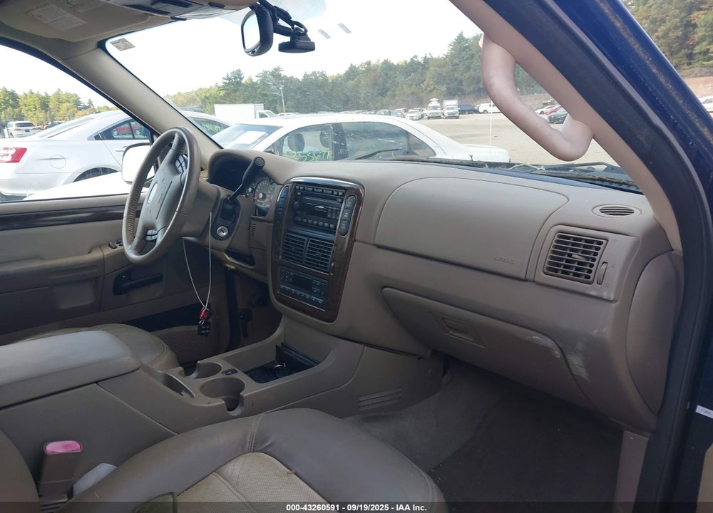 2005 FORD EXPLORER EDDIE BAUER VIN: 1FMZU74E65UA83777