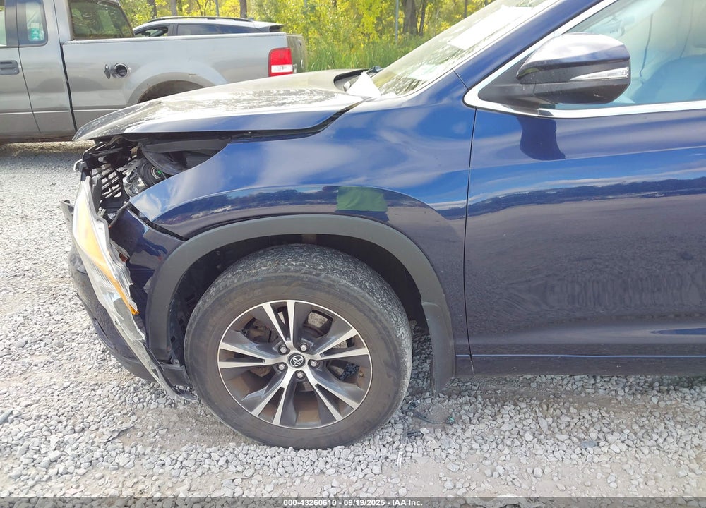 2016 TOYOTA HIGHLANDER VIN: 5TDJKRFH9GS300577