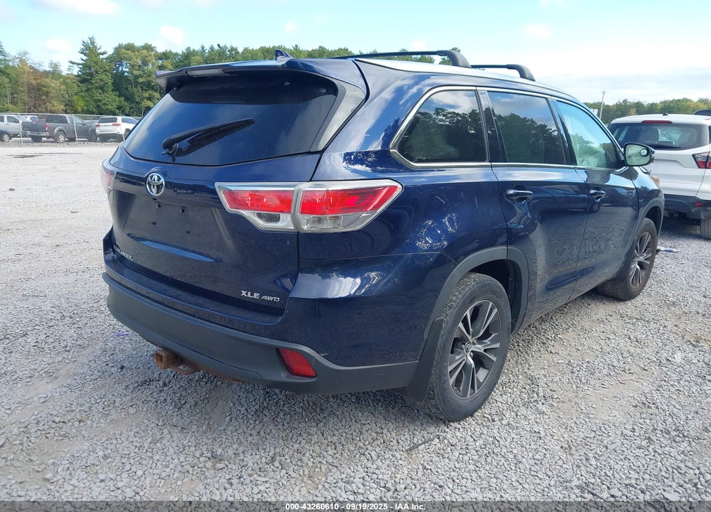 2016 TOYOTA HIGHLANDER VIN: 5TDJKRFH9GS300577