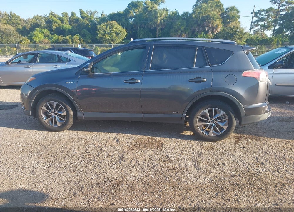 2018 TOYOTA RAV4 HYBRID XLE VIN: JTMRJREV0JD185691
