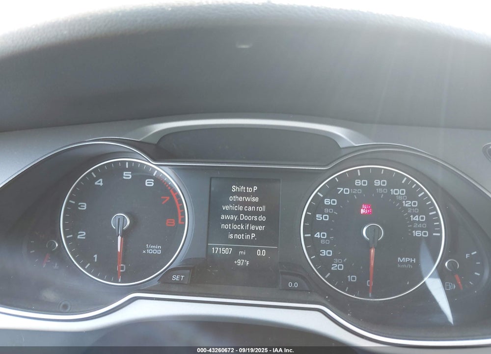 2016 AUDI A4 2.0T PREMIUM VIN: WAUBFAFL3GN015732