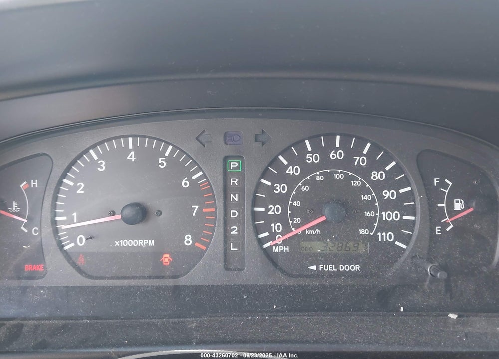 2000 TOYOTA SIENNA LE VIN: 4T3ZF13C9YU317753