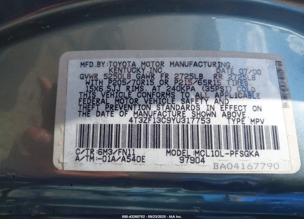2000 TOYOTA SIENNA LE VIN: 4T3ZF13C9YU317753