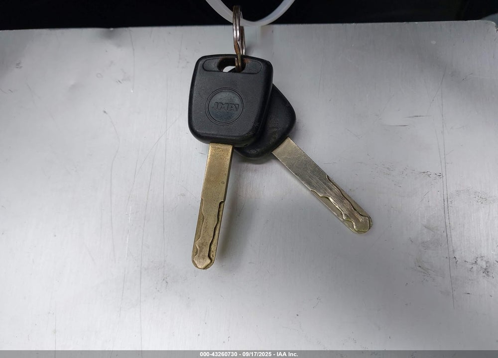 2003 HONDA CR-V LX VIN: JHLRD68533C011353