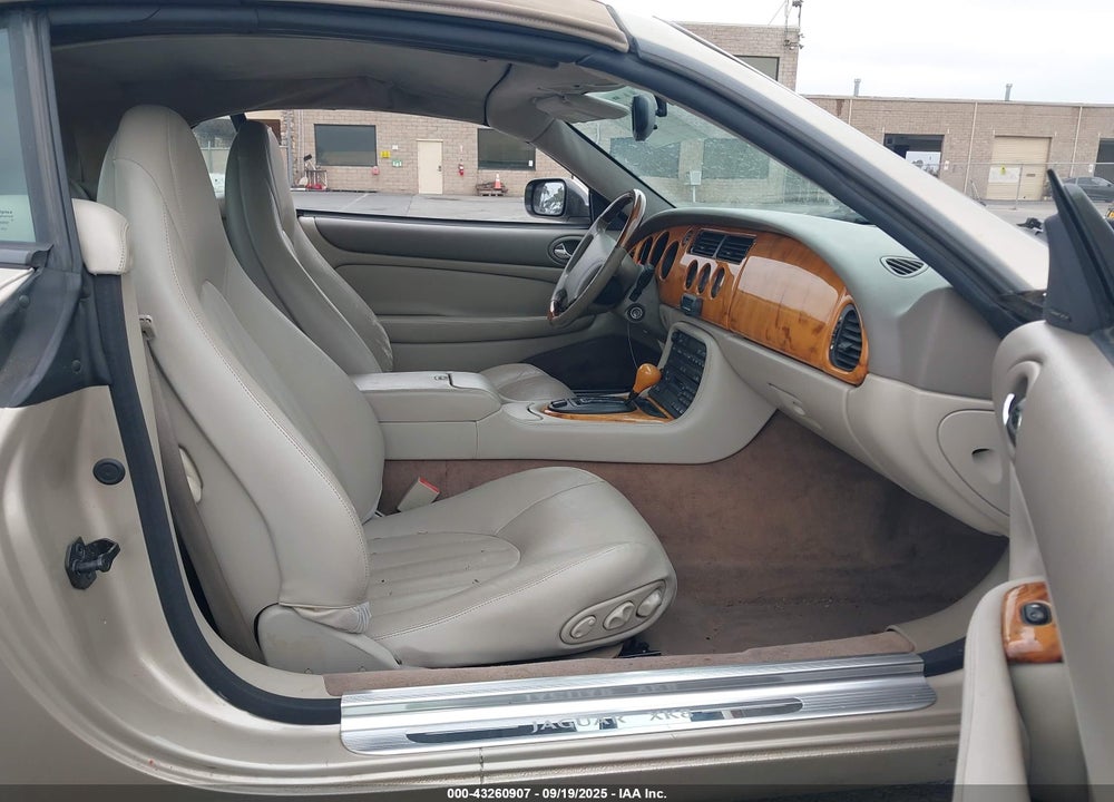 1998 JAGUAR XK8 VIN: SAJGX2245WC025507
