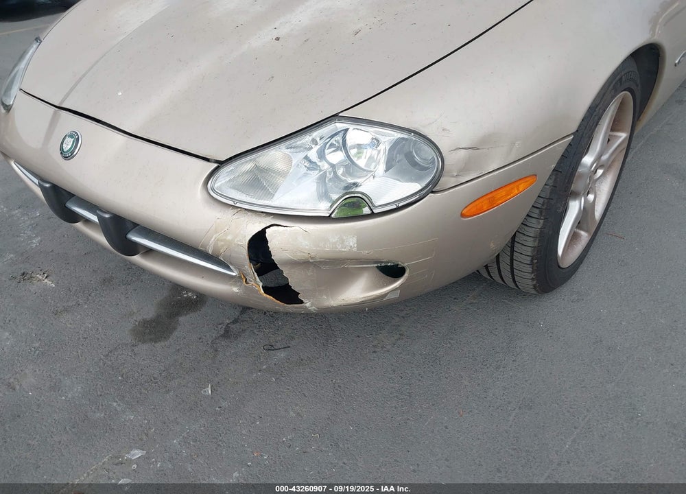 1998 JAGUAR XK8 VIN: SAJGX2245WC025507