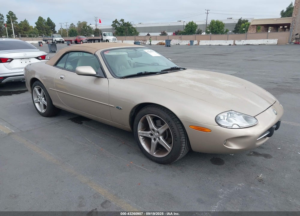 1998 JAGUAR XK8 VIN: SAJGX2245WC025507