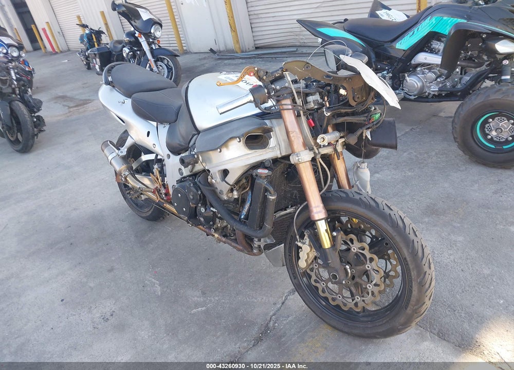 2006 SUZUKI GSX1300 R VIN: JS1GW71AX62112986