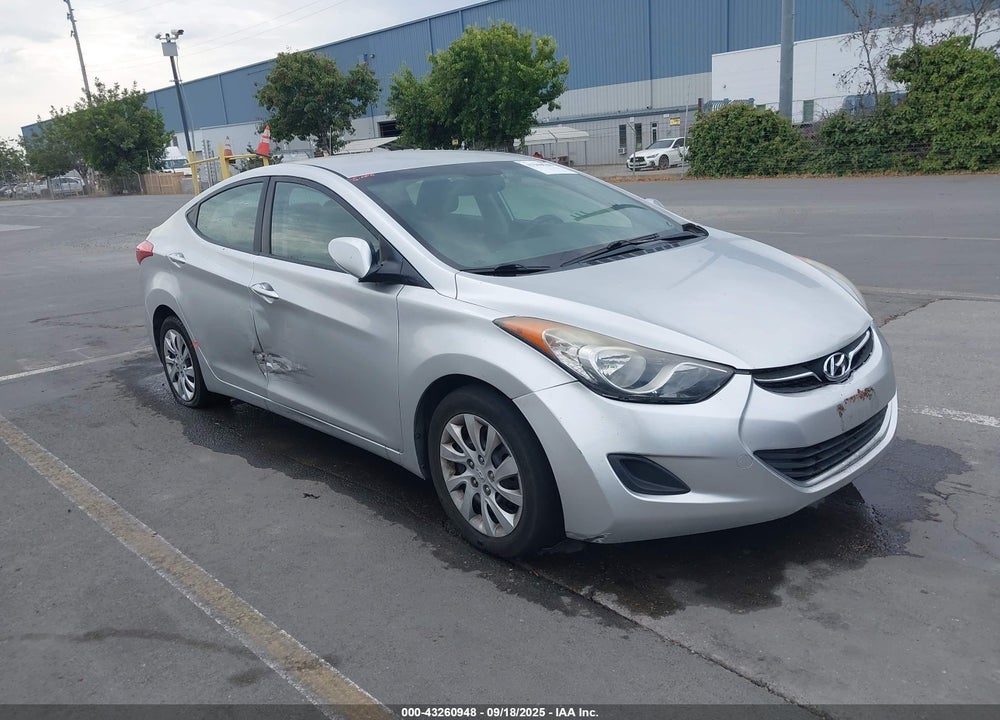 2013 HYUNDAI ELANTRA GLS VIN: 5NPDH4AE7DH158887