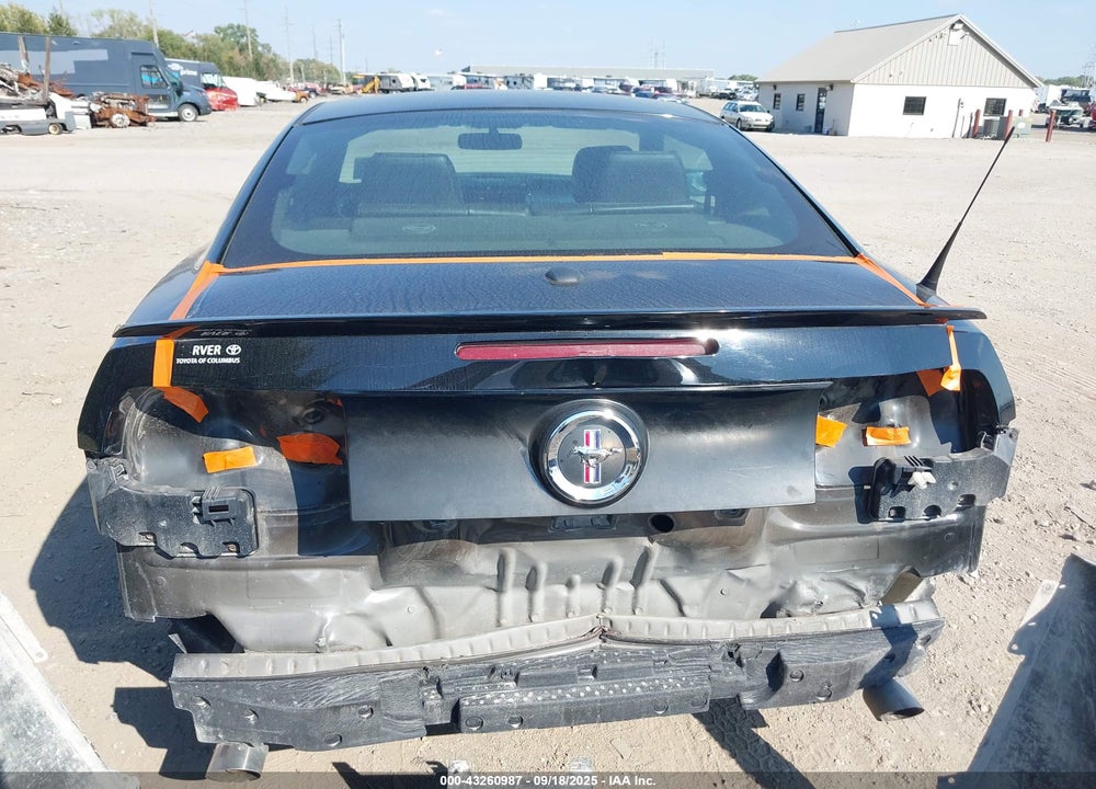 2014 FORD MUSTANG VIN: 1ZVBP8AM2E5247130