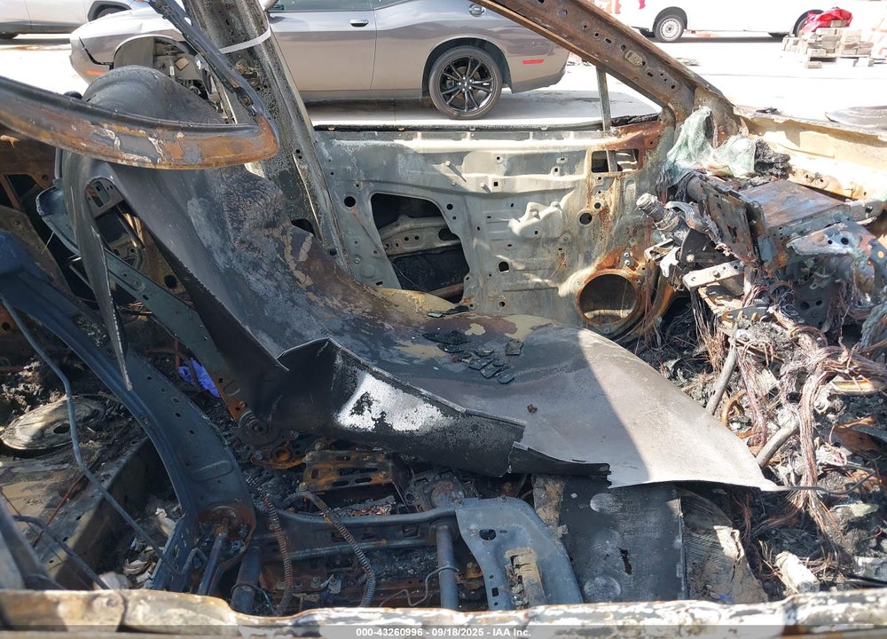 2019 TOYOTA RAV4 VIN: 2T3W1RFV7KW004737