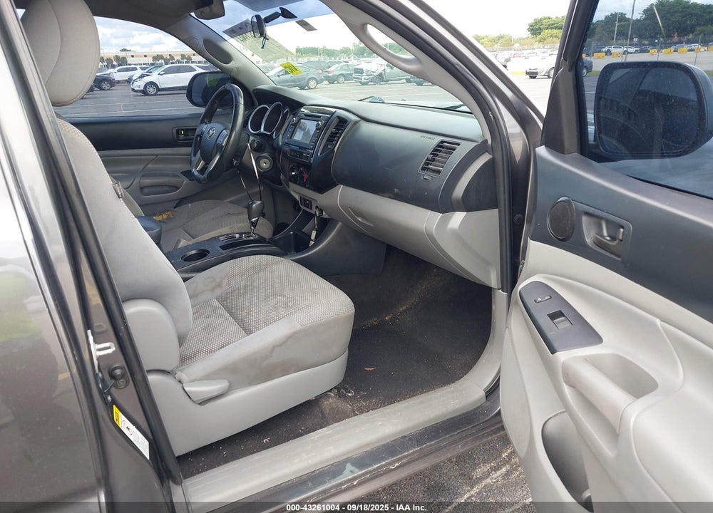 2013 TOYOTA TACOMA VIN: 5TFTX4CN9DX033132