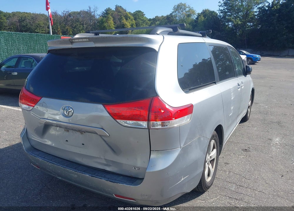 2011 TOYOTA SIENNA LE V6 VIN: 5TDKK3DC3BS071170