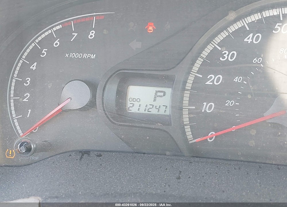 2011 TOYOTA SIENNA LE V6 VIN: 5TDKK3DC3BS071170