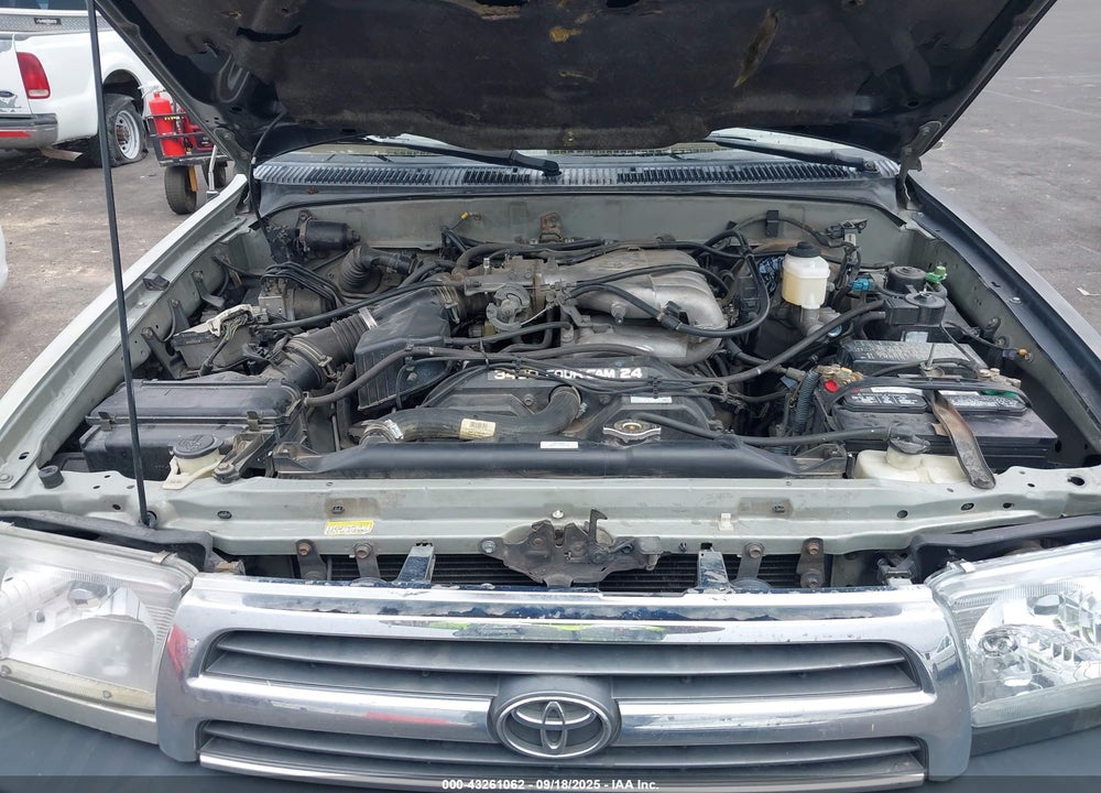 2000 TOYOTA 4RUNNER VIN: JT3GN87R6Y0145711