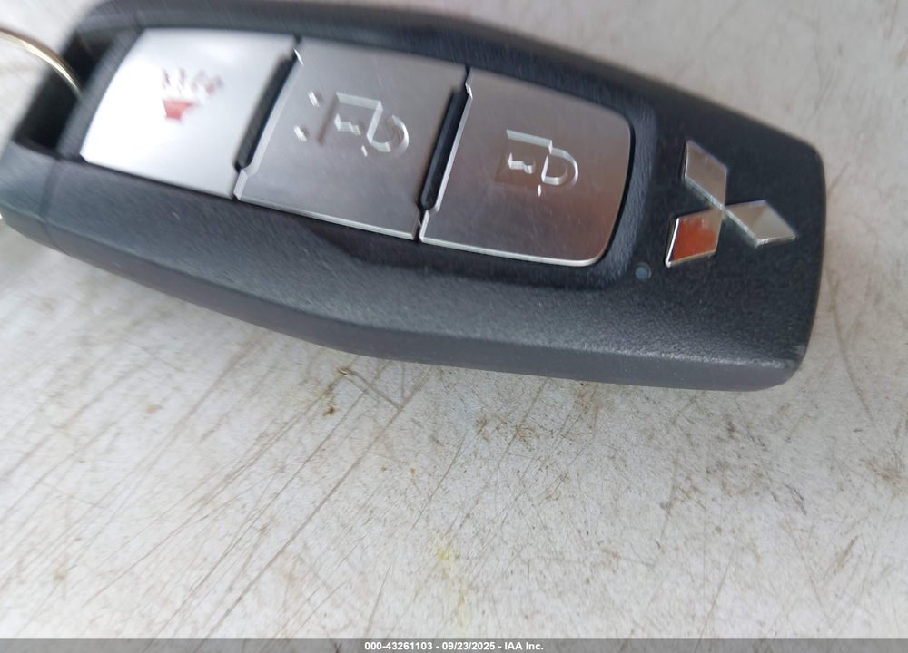 2022 MITSUBISHI OUTLANDER VIN: JA4J4TA83NZ082494